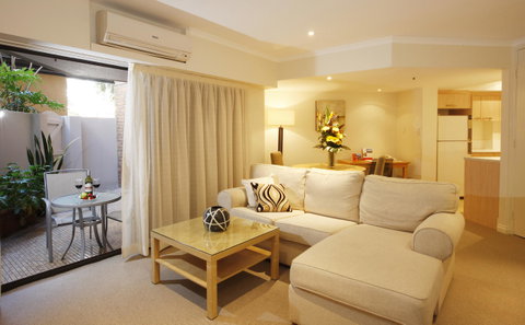 The York By Swiss-Belhotel - Your Accommodation 32