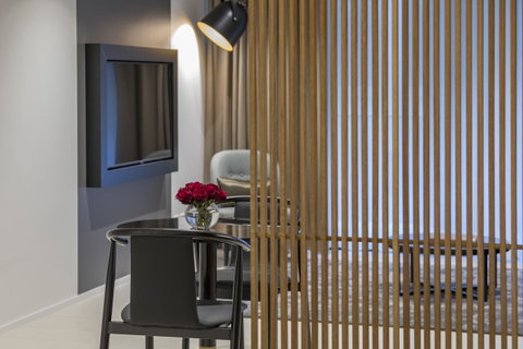 SKYE Suites Sydney - Your Accommodation 28