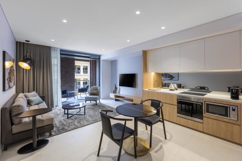 SKYE Suites Sydney - Your Accommodation 21