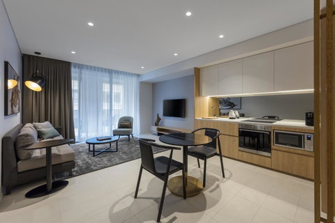 SKYE Suites Sydney - Your Accommodation 22