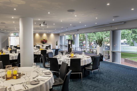 Novotel Sydney Darling Square - Your Accommodation 22