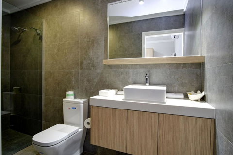 Lakes And Ocean Hotel Forster - Your Accommodation 24