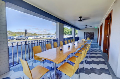 Lakes And Ocean Hotel Forster - Your Accommodation 7