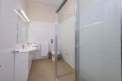 Lakes And Ocean Hotel Forster - Your Accommodation 2