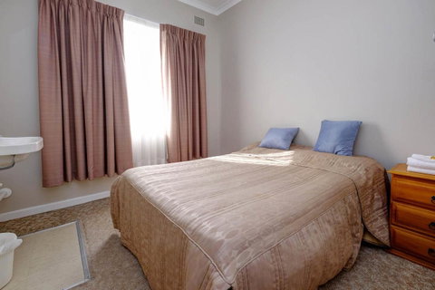 Lakes And Ocean Hotel Forster - Your Accommodation 10