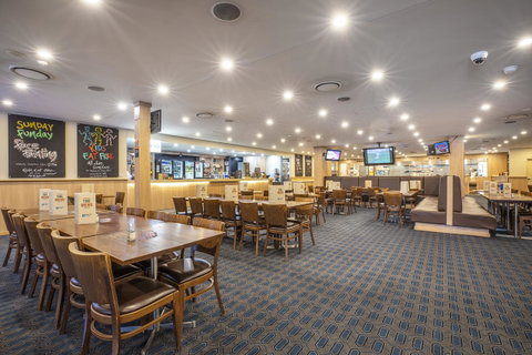 Nightcap At Colyton Hotel - Your Accommodation 8