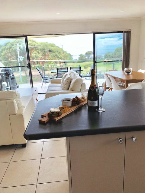 Seachange 3 - Your Accommodation 3