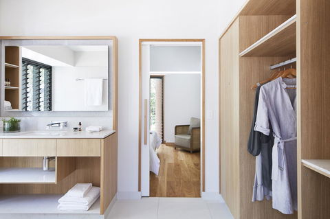Elements Of Byron - Your Accommodation 8