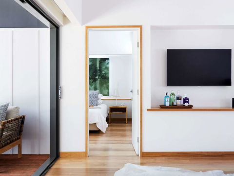 Elements Of Byron - Your Accommodation 0