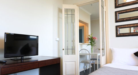 Little Coogee Hotel - Your Accommodation 10