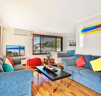 Sandy Toes Beach House Jervis Bay - 2min to Beach - Your Accommodation