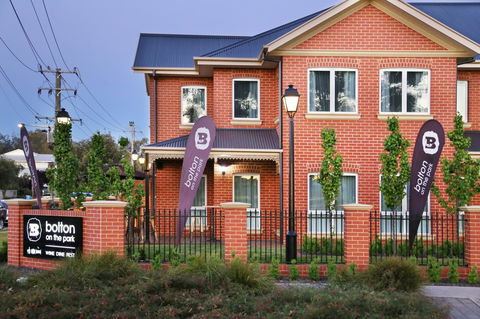 Best Western Plus Bolton On The Park - Your Accommodation 1