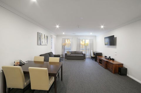 Best Western Plus Bolton On The Park - Your Accommodation 21