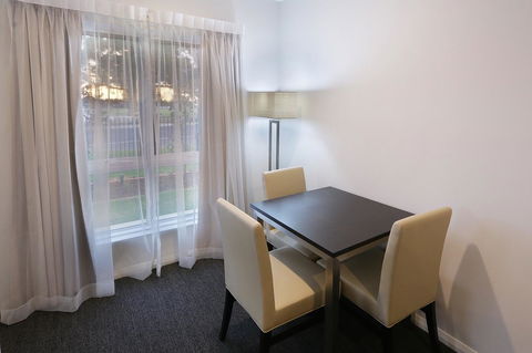 Best Western Plus Bolton On The Park - Your Accommodation 7
