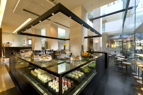 Hilton Sydney - Your Accommodation 9