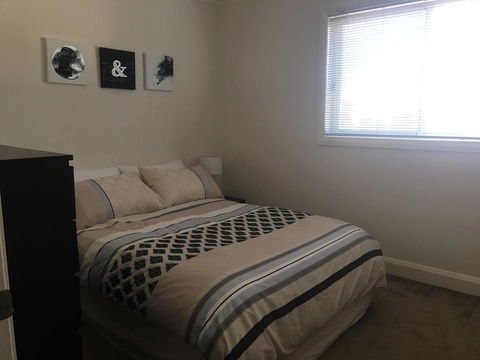 Travers Street Apartment - Your Accommodation 9