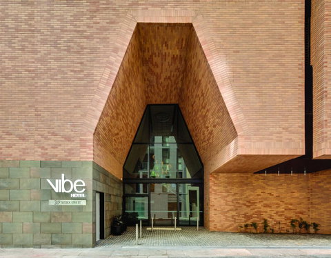 Vibe Hotel Sydney Darling Harbour - Your Accommodation 4