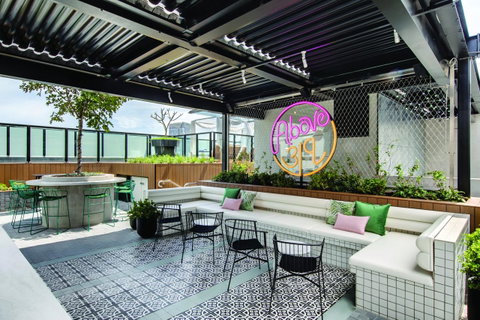 Vibe Hotel Sydney Darling Harbour - Your Accommodation 8