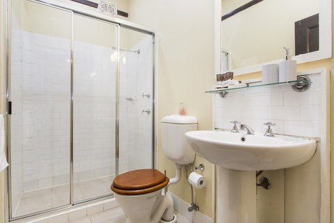 Sydney Harbour Bed And Breakfast - Your Accommodation 36