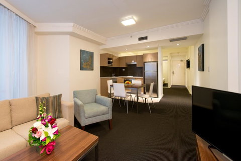 APX World Square - Your Accommodation 6
