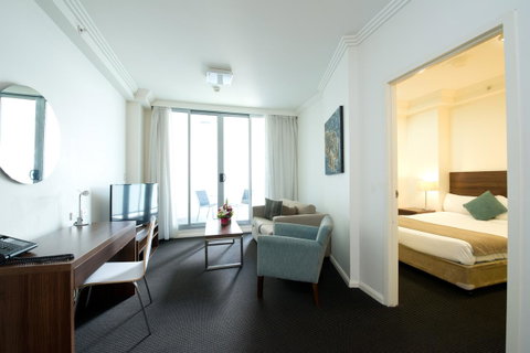 APX World Square - Your Accommodation 4
