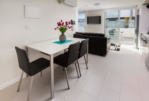 Hamilton Executive Apartments - Your Accommodation 3