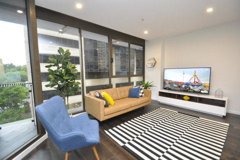 Orange Stay Sydney CBD - Your Accommodation 8
