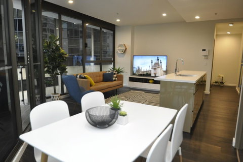 Orange Stay Sydney CBD - Your Accommodation 10