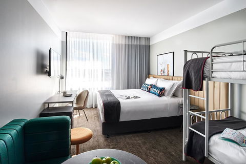 Veriu Green Square - Your Accommodation 4
