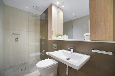 Luxury Home Hotel Next To Darling Harbour - Your Accommodation 10