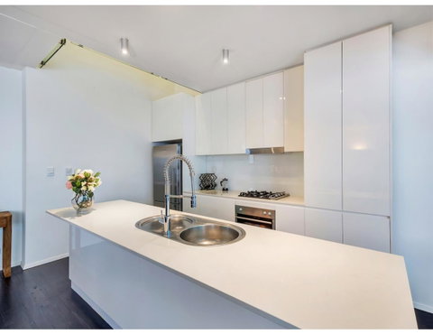 Urban Loft Close To Sydney Hot Spots - Your Accommodation 2