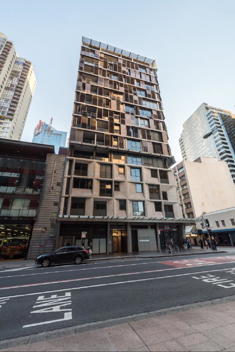 Sydney CBD Modern 2 Bedroom Apartment + Free Car Parking - Your Accommodation 28