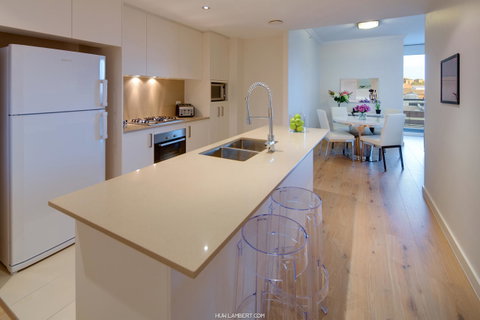 Zara Tower â€“ Luxury Suites And Apartments - Your Accommodation 33