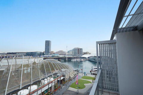 Adina Apartment Hotel Sydney, Darling Harbour - Your Accommodation 1