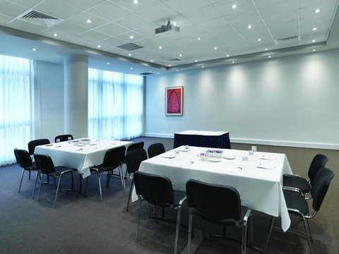 Adina Apartment Hotel Sydney, Darling Harbour - Your Accommodation 20