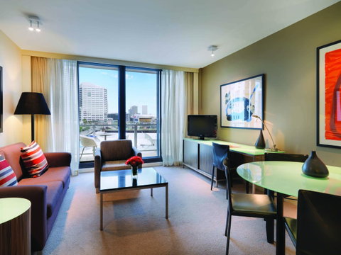Adina Apartment Hotel Sydney, Darling Harbour - Your Accommodation 7