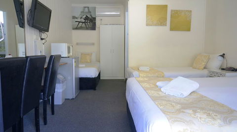 Highway Motor Inn Taree - Your Accommodation 2