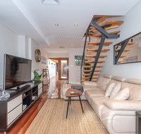 2 Bed House  Loft in Pyrmont - Your Accommodation