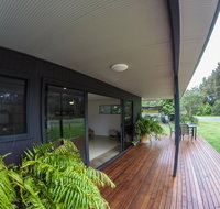 Rocketz at Berrara Beach - Your Accommodation