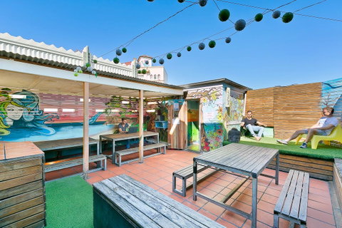 Mad Monkey Downtown - Your Accommodation 11