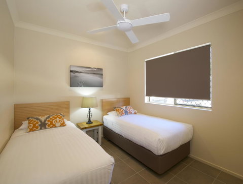 Marty's @ Little Beach - Your Accommodation 15