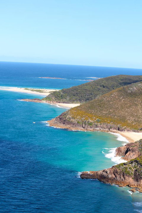 Marty's @ Little Beach - Your Accommodation 9