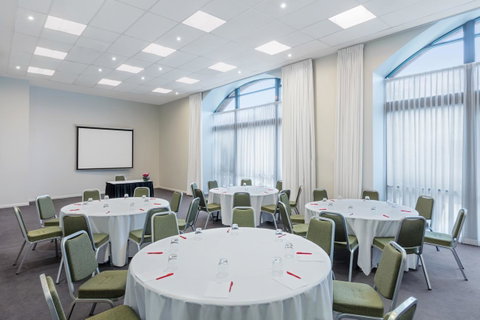 Adina Apartment Hotel Sydney Central - Your Accommodation 11