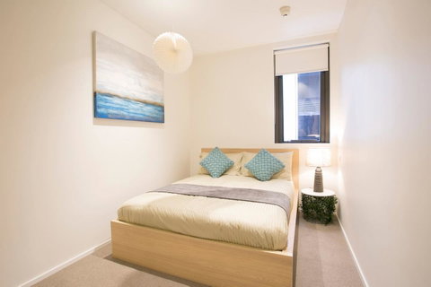 Newly Settled Three Bedrooms Apartment In CBD - Your Accommodation 12