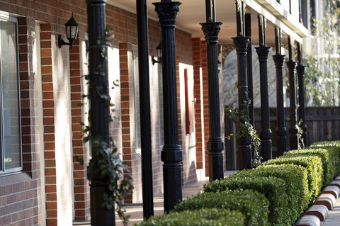Carlyle Suites & Apartments - Your Accommodation 15