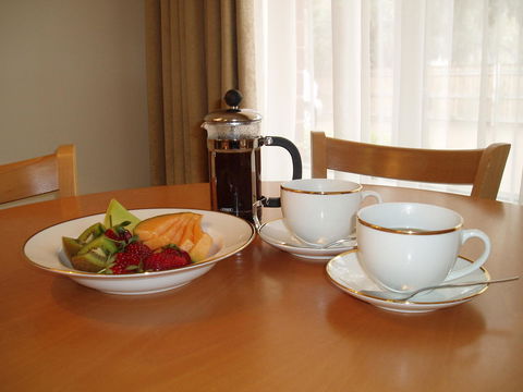 Carlyle Suites & Apartments - Your Accommodation 18