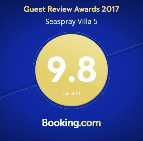 Seaspray Villa 5 - Your Accommodation 1