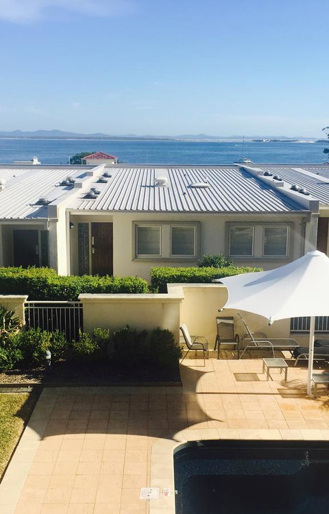 Seaspray Villa 5 - Your Accommodation 0