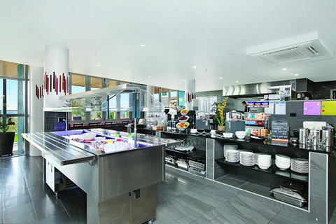 Ramada Suites By Wyndham Zen Quarter Darwin - Your Accommodation 12