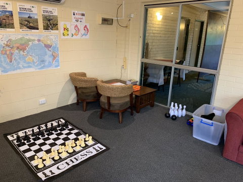 Pine Tree Motel - Your Accommodation 16